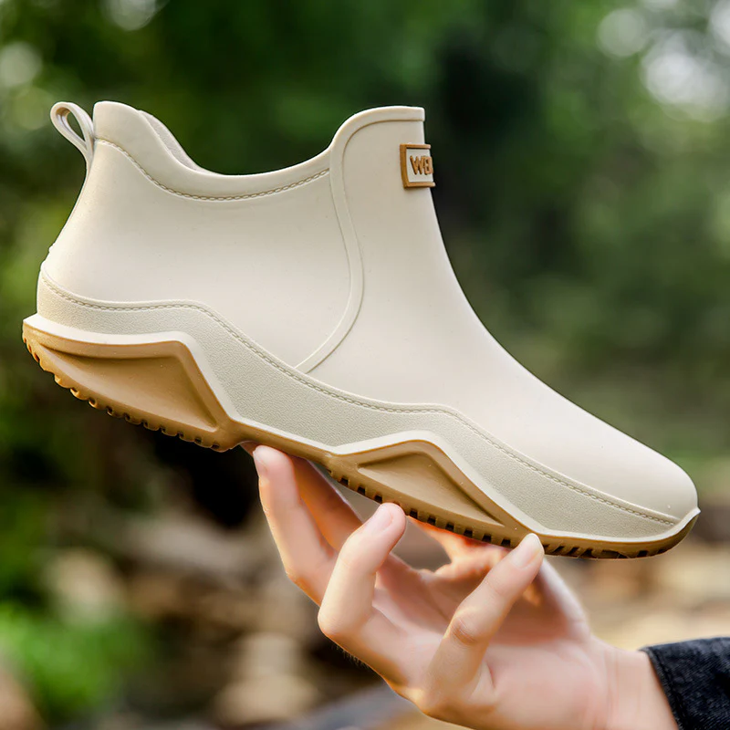 Fashionable Short-Cut Unisex Rain Boots ¨C Waterproof, Anti-Slip, All-Season PVC Fishing & Work Boots