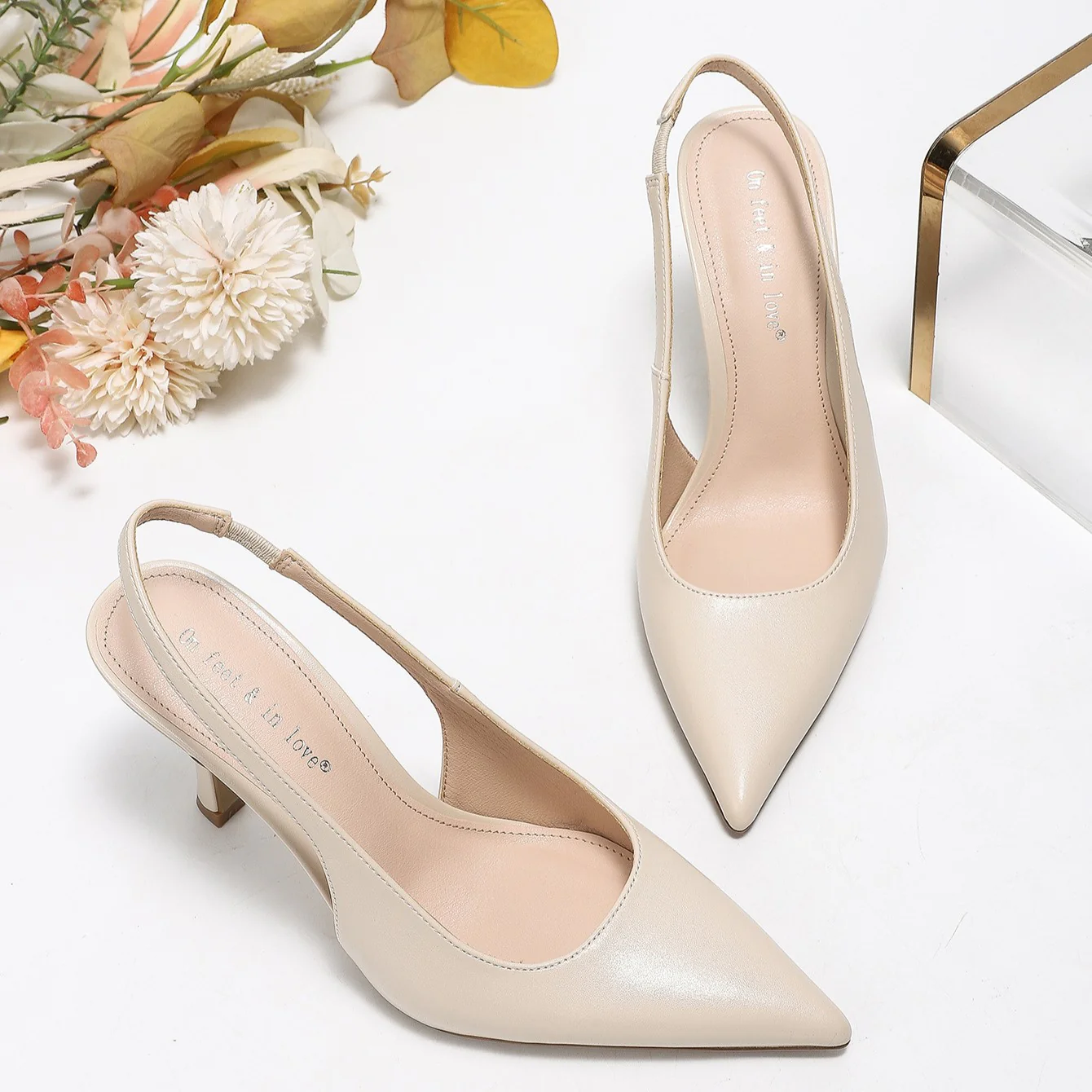 Women¡¯s ¨¦lise Minimalist French-Style Buckle Strap Pointed-Toe High Heels ¨C Slim Stiletto Court Shoes