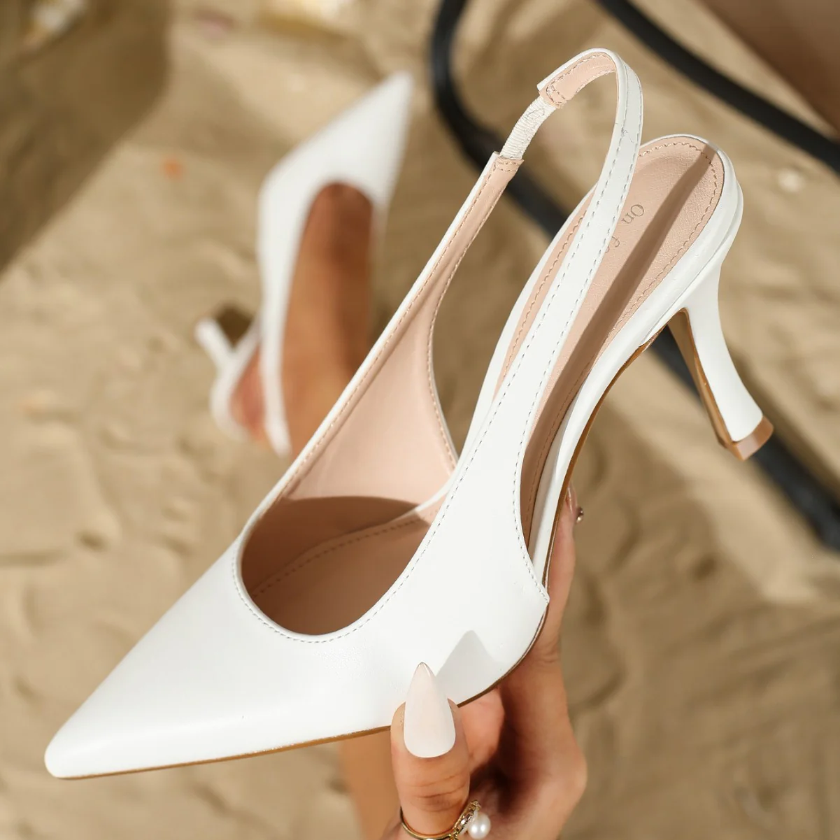 Women¡¯s ¨¦lise Minimalist French-Style Buckle Strap Pointed-Toe High Heels ¨C Slim Stiletto Court Shoes
