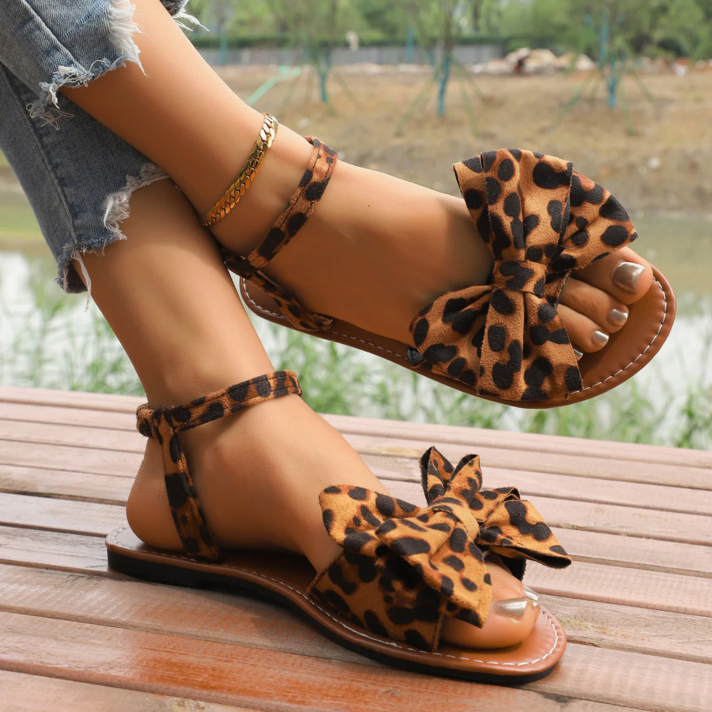 Women¡¯s Grace Flat Sandals ¨C Bow Detail Soft Sole Casual Beach Sandals