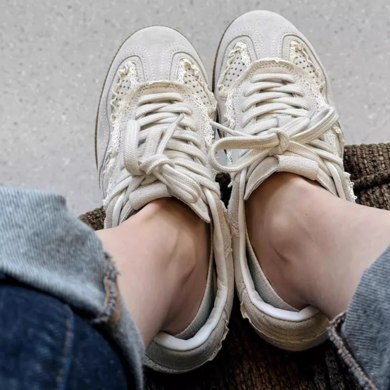 Women¡¯s Verona Lace Leather German Trainer Sneakers ¨C Retro Lightweight Casual Trainers