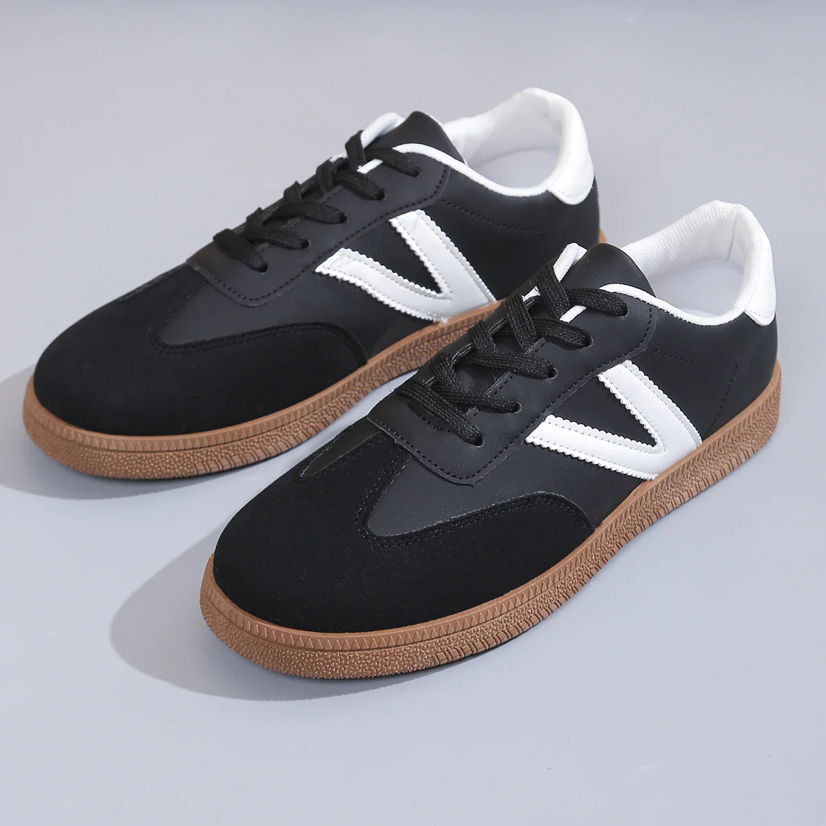 Women¡¯s Everyday Court Color-Block Trainer Sneakers ¨C Soft-Sole Flat Shoes