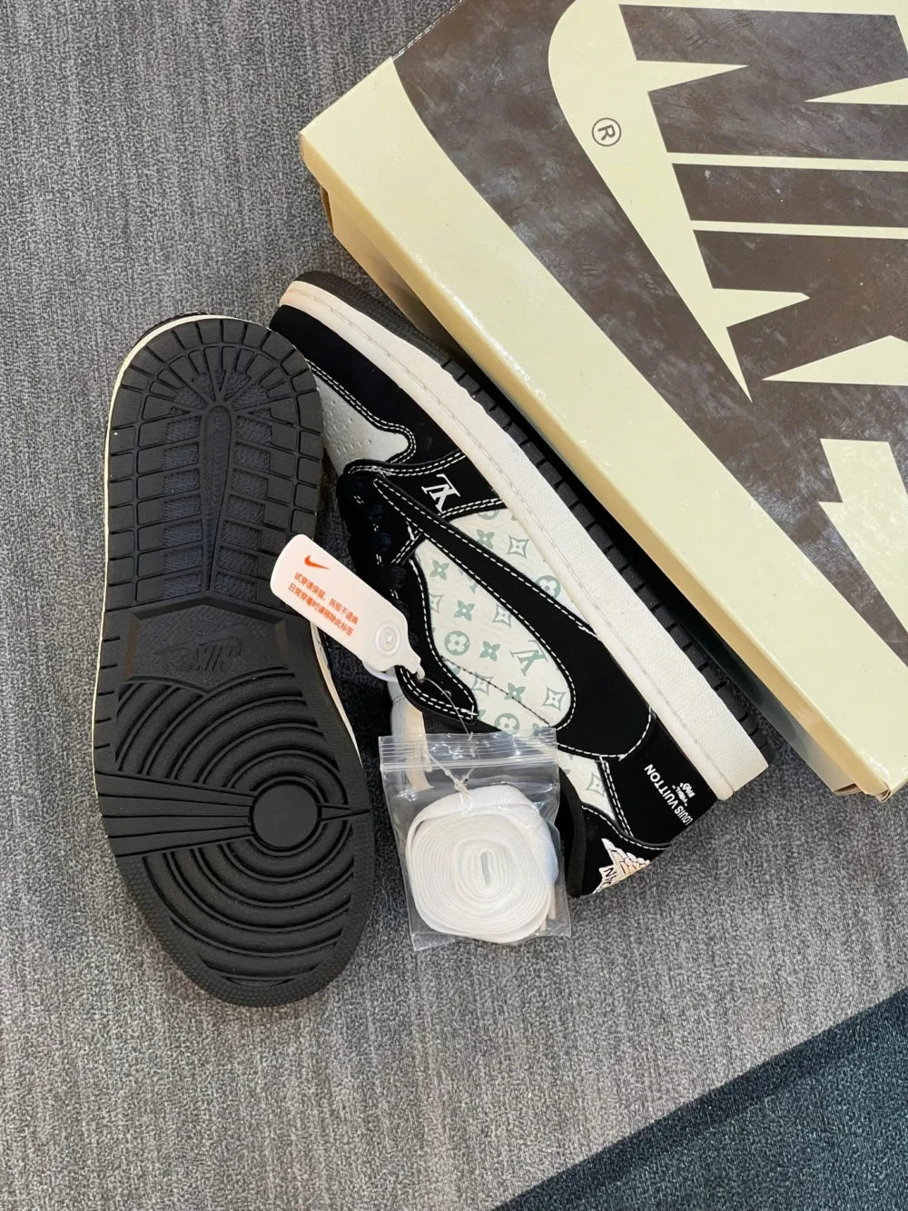 Louis Vuitton x Nike Air Jordan 1 Low ¡°Panda Monogram¡± (Custom)