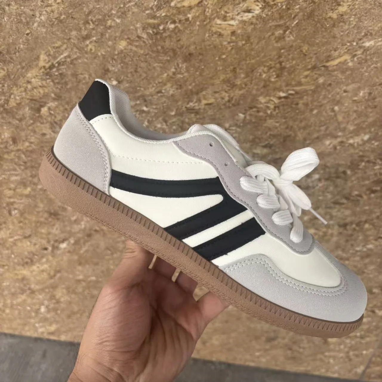 Women¡¯s Nova Retro Colorblock Sneakers ¨C Casual Lightweight Comfort Trainers